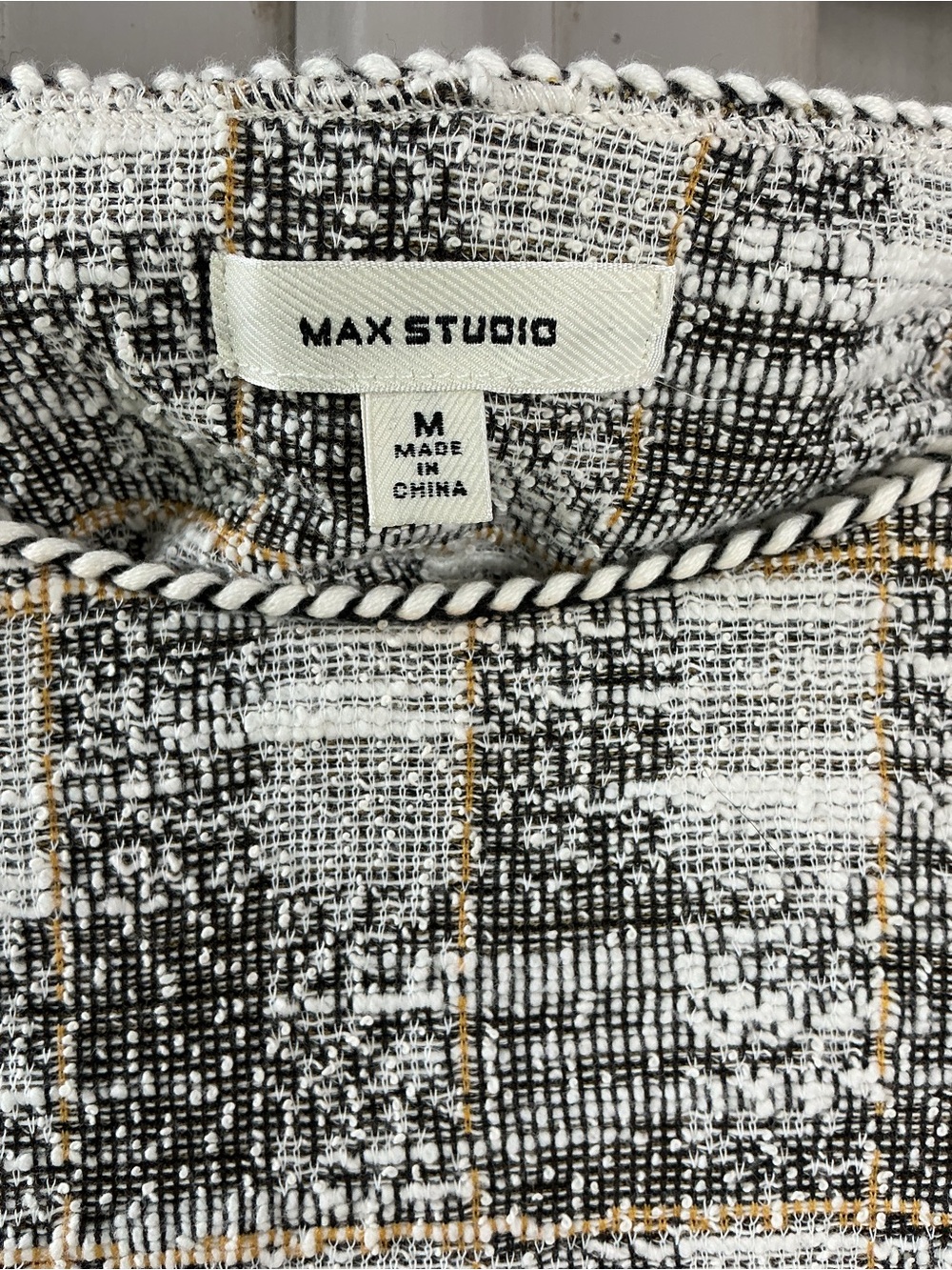 Max Studio | Tweed Knit Charcoal Taupe Tunic Top in Medium - Picture 6 of 7